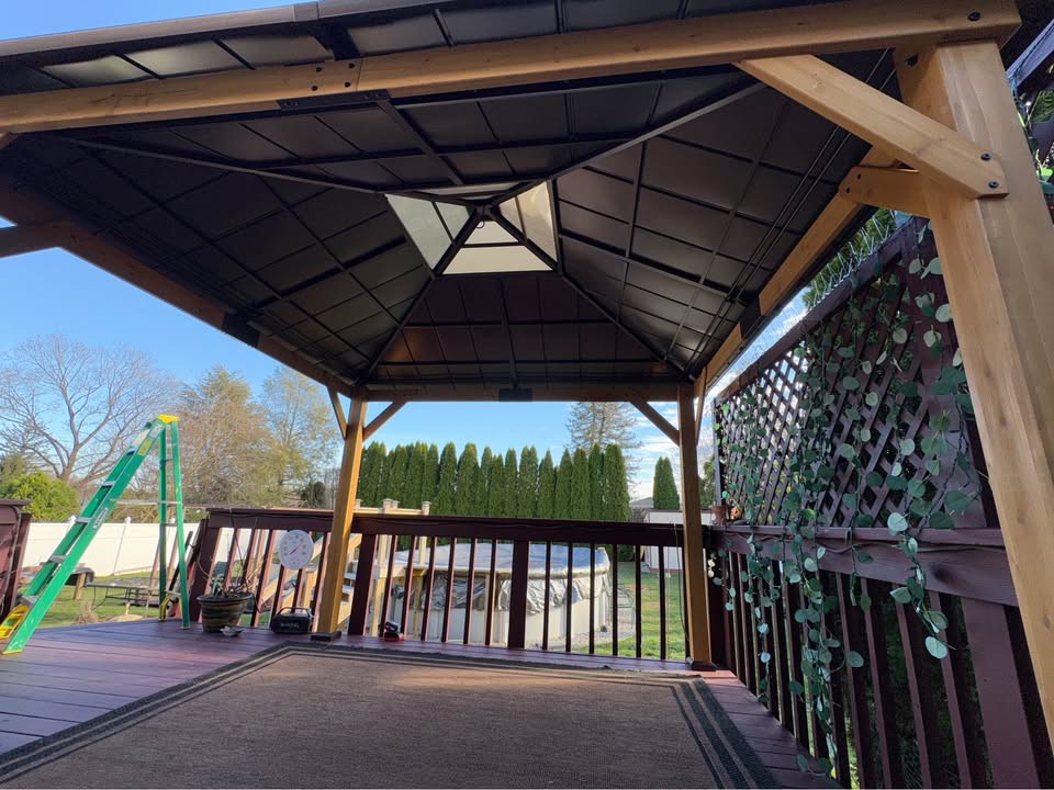 Gazebo professionnel installé au Grand Montréal